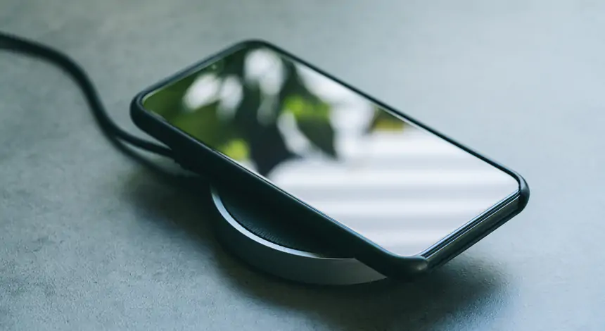 Kablosuz Şarj Aleti Nedir? Nasıl Kullanılır?