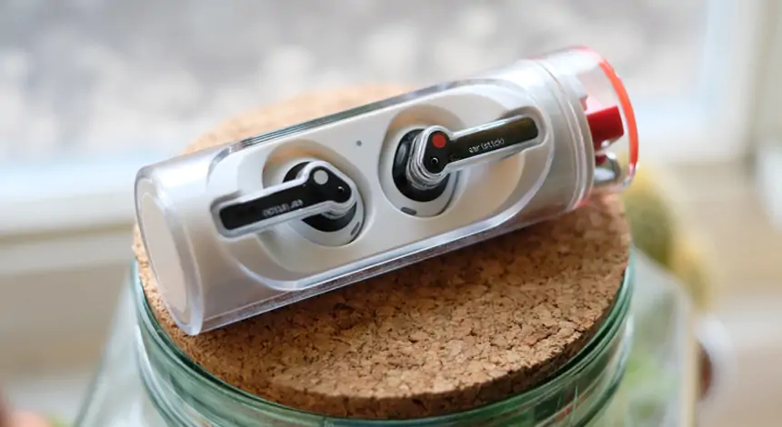 Nothing Şeffaf Tasarımlı Kablosuz Kulaklık Türkiye’ye Geldi: Peki Fiyatı Ne Oldu?